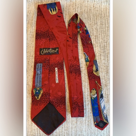 Mens HALLOWEEN DRACULA Silk Tie~Celebrations by Hallmark For Superba~Ex Cond~58” - Picture 2 of 13
